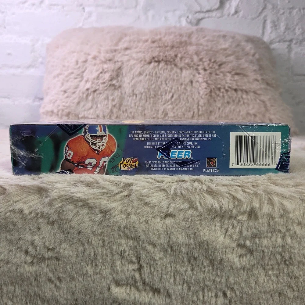 1997 Fleer Ultra Football Hobby Box Factory Sealed 13 Packs 97 Rookies DM1070